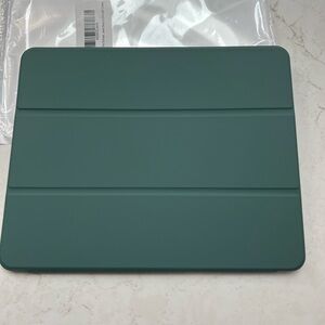 Forest Green Tri-Fold Tablet Cover with Matte Finish
